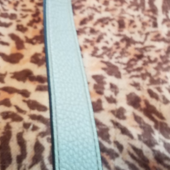 Marc Jacobs Blue Crossbody Bag with Modern Design - Picture 5 of 10